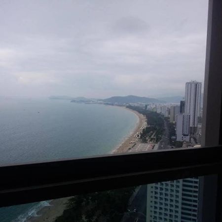 La Mer Hotel На Транг Екстериор снимка