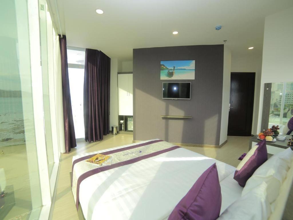 La Mer Hotel На Транг Екстериор снимка