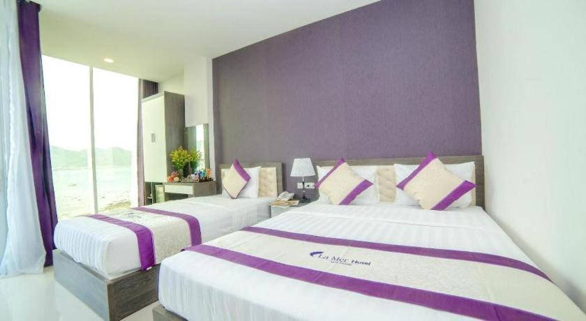La Mer Hotel На Транг Екстериор снимка