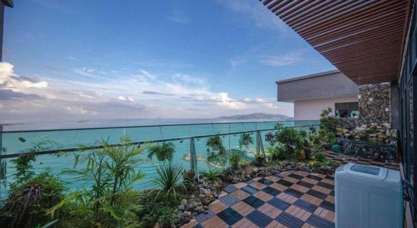 La Mer Hotel На Транг Екстериор снимка