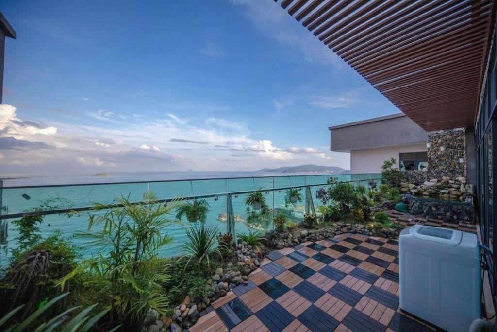 La Mer Hotel На Транг Екстериор снимка