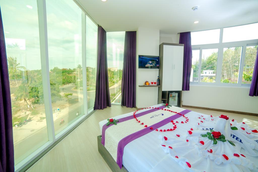 La Mer Hotel На Транг Екстериор снимка